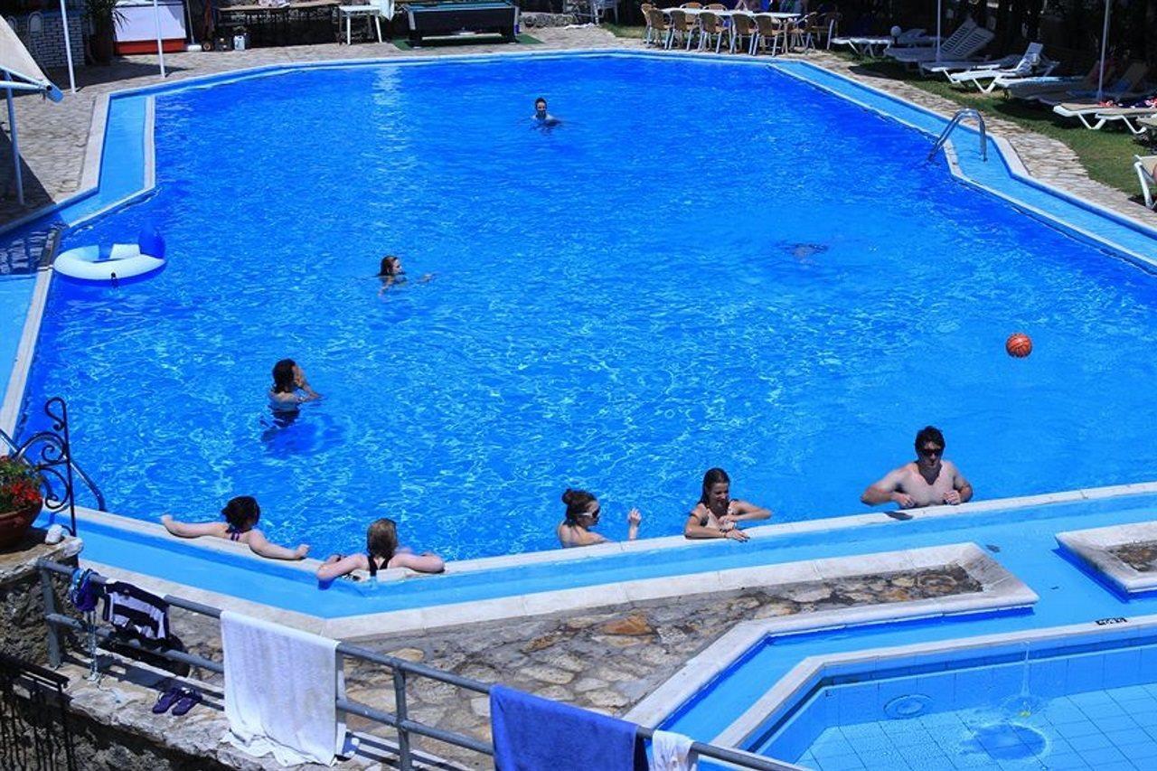 Corfu Village (Adults Only) Agios Ioannis Peristerion Exteriér fotografie